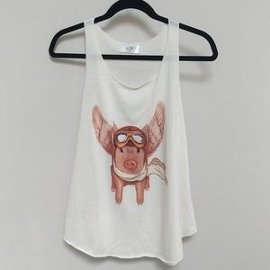 Flying pig 🐖 tank top